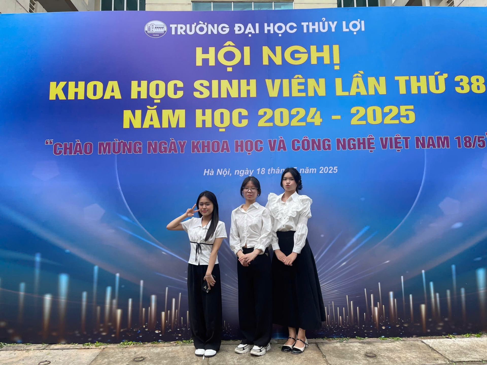 Trải nghiệm nghiên cứu khoa học của tôi trong ngành TMĐT tại đại học Thủy lợi